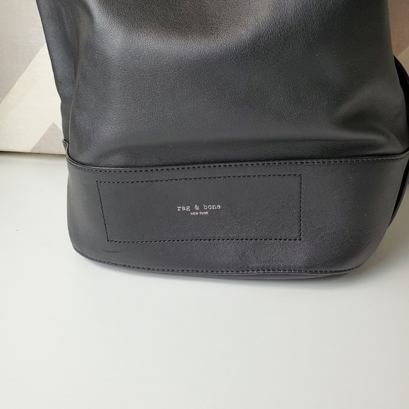 rag & bone Walker Sling bag - Picture 5 of 16